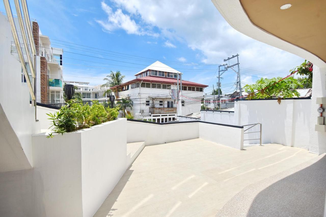 Blue Suites Boracay Balabag  Ngoại thất bức ảnh