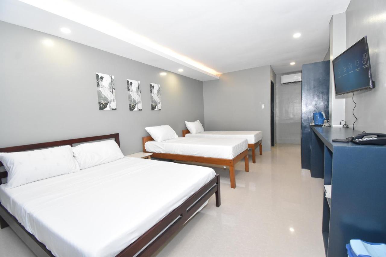 Blue Suites Boracay Balabag  Phòng bức ảnh